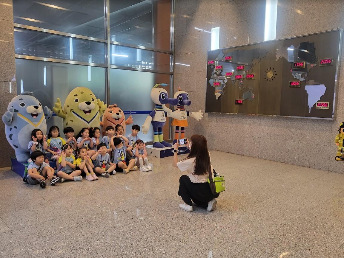 단체기념사진.jpg 이미지