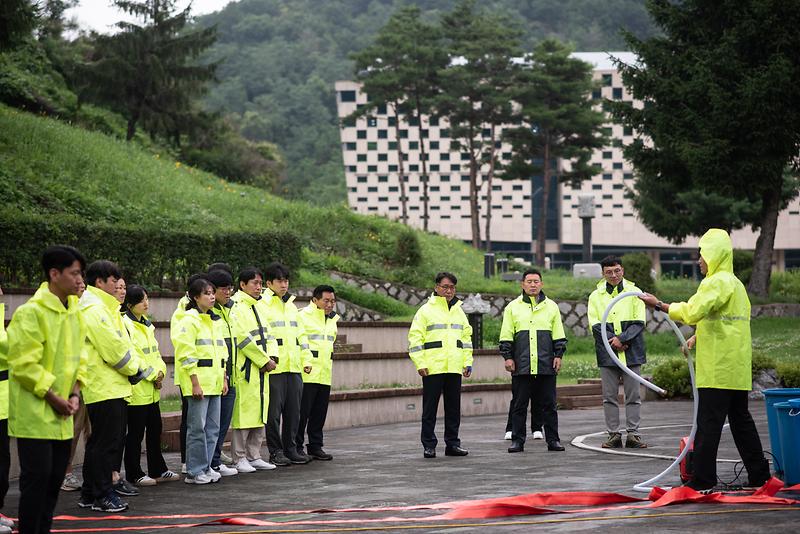 ★240711_사진자료(인천시설공단,_여름철_풍수해_발_빠르게_대응한다).jpg 이미지