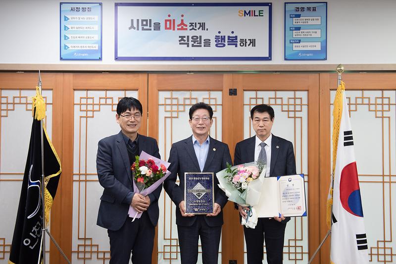 251105_보도사진.jpg 이미지